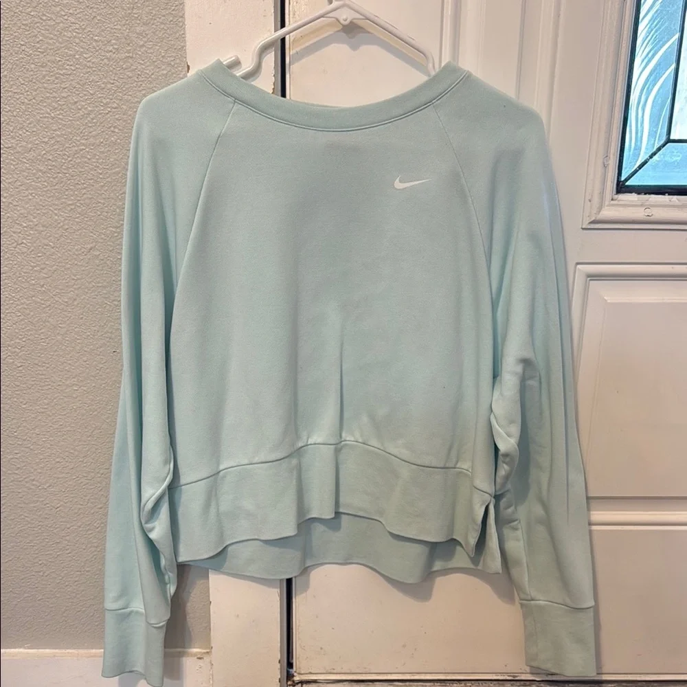 Nike Light Blue Long Sleeve Cropped Sweatshirt - Picture 3 of 10